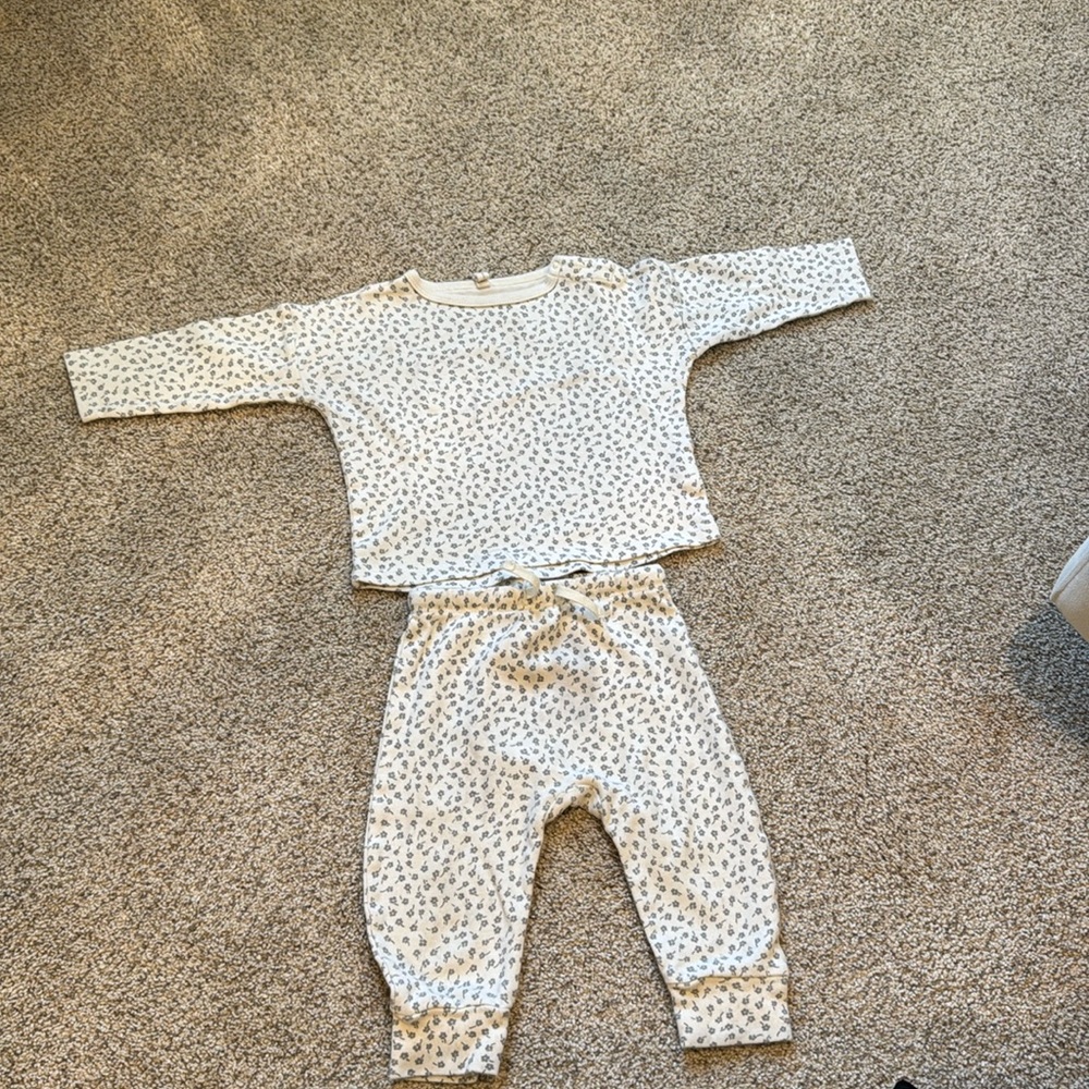 Quincy Mae floral set 12–18M